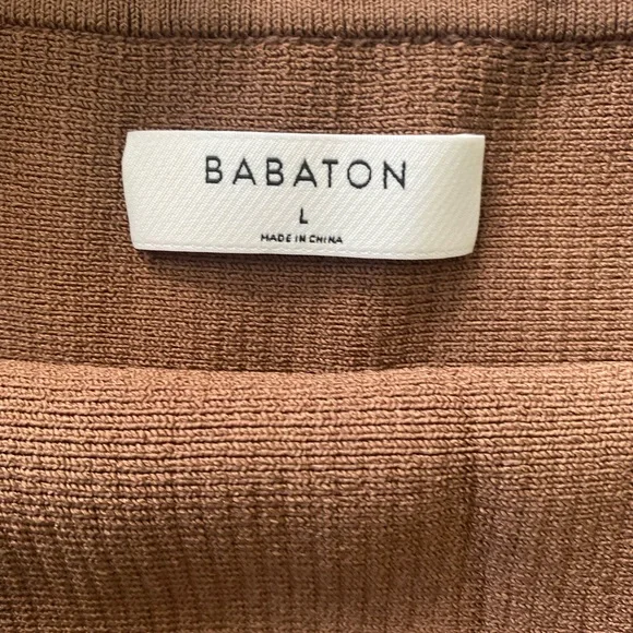 NWT Aritzia Babaton Sculpt Knit Brown Ribbed Women's Crop Top Size Large - Picture 4 of 9